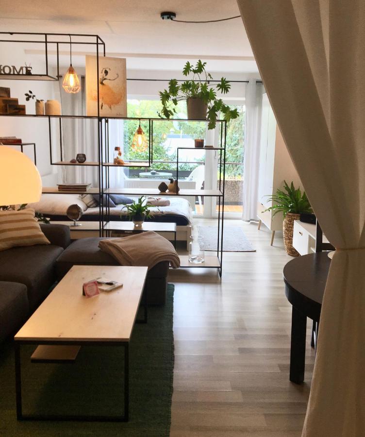 'Das Kleine Feine' - Ruhige, Helle Ferienwohnung Mit Parkplatz Und Balkon Pforzheim Exteriér fotografie